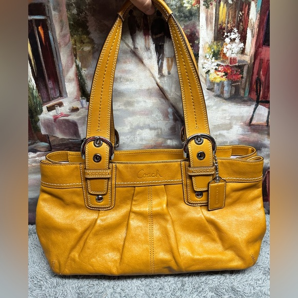 Coach Mustard Yellow Leather Shoulder Bag - Picture 1 of 15